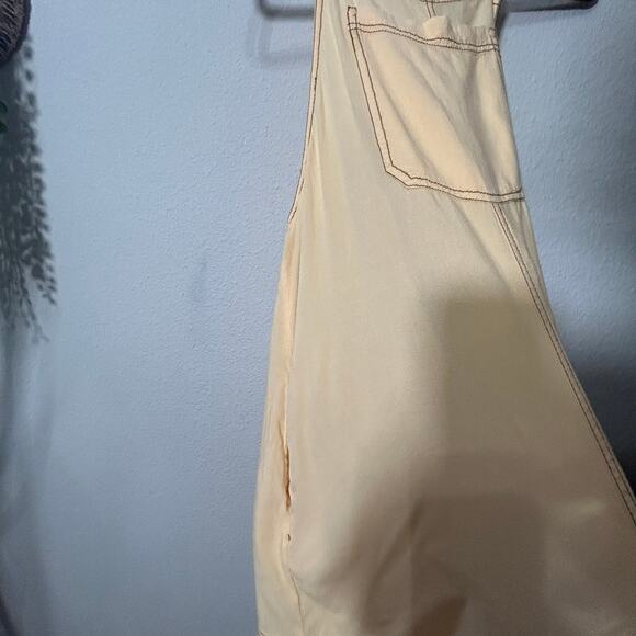 NEW Urban Outfitters Butter Yellow Romper Contrast Stitching Linen Blend Medium - Picture 8 of 8